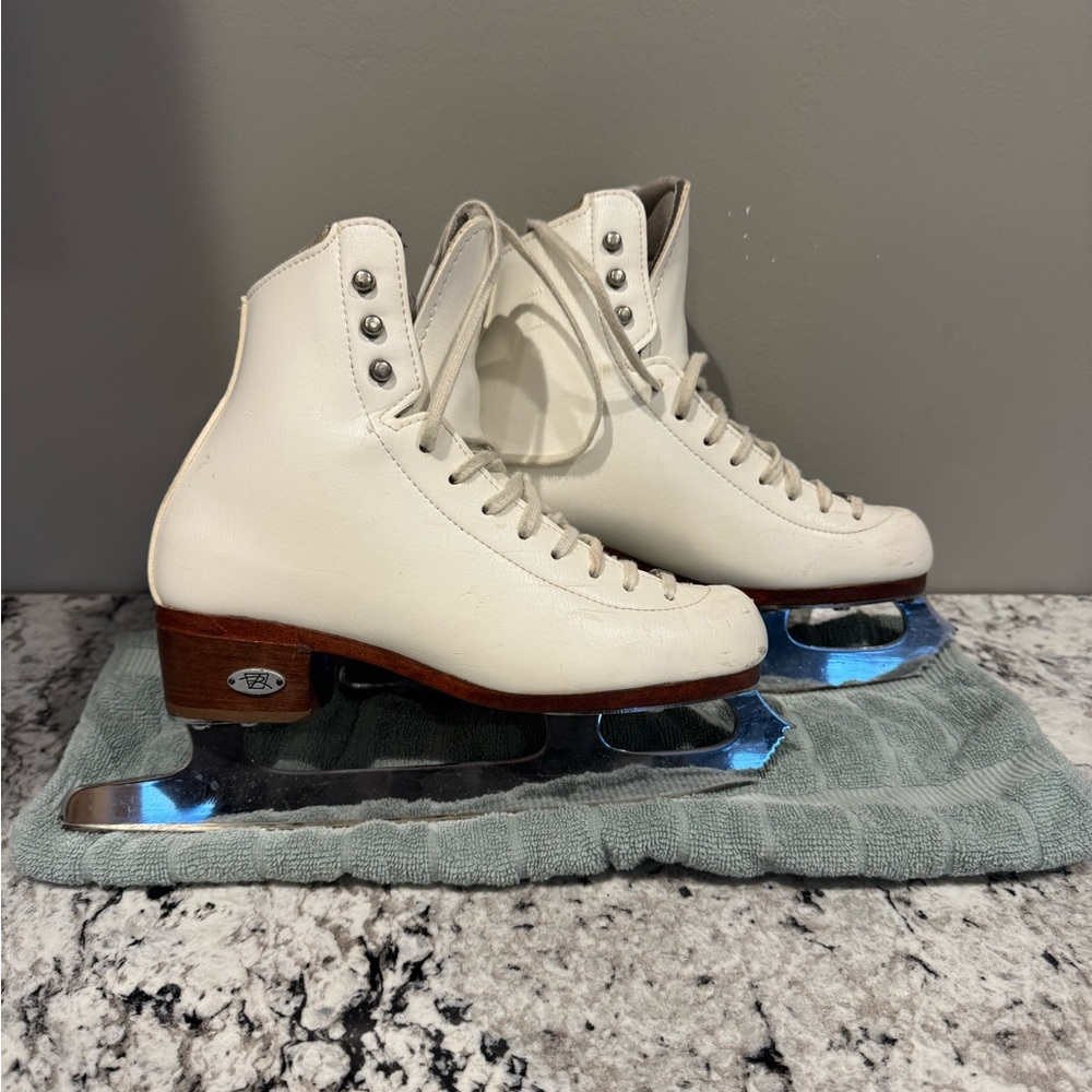 Riedell Figure Skates for Kids